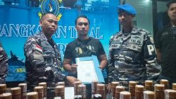 Hasil Gelaran Operasi, Lanal Nunukan Kaltara Serahkan Senjata Api, Sabu dan Puluhan Miras Ilegal